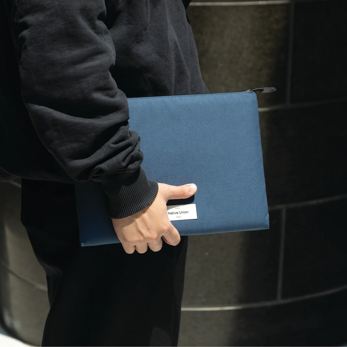 Native Union Mappe til MacBook 15/16" W.F.A - Navy