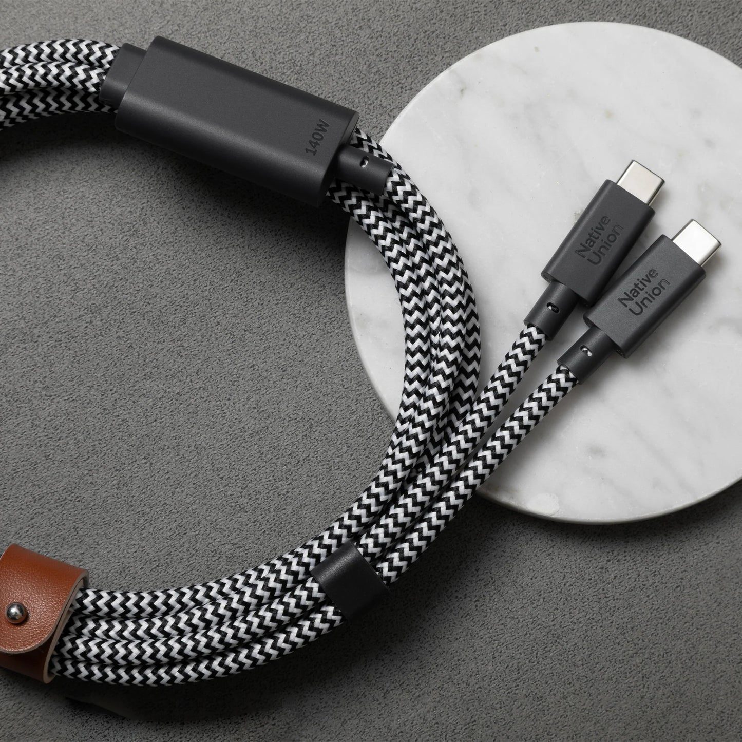 Native Union 2-i-1 USB-C til USB-C ladekabel 2m - Zebra
