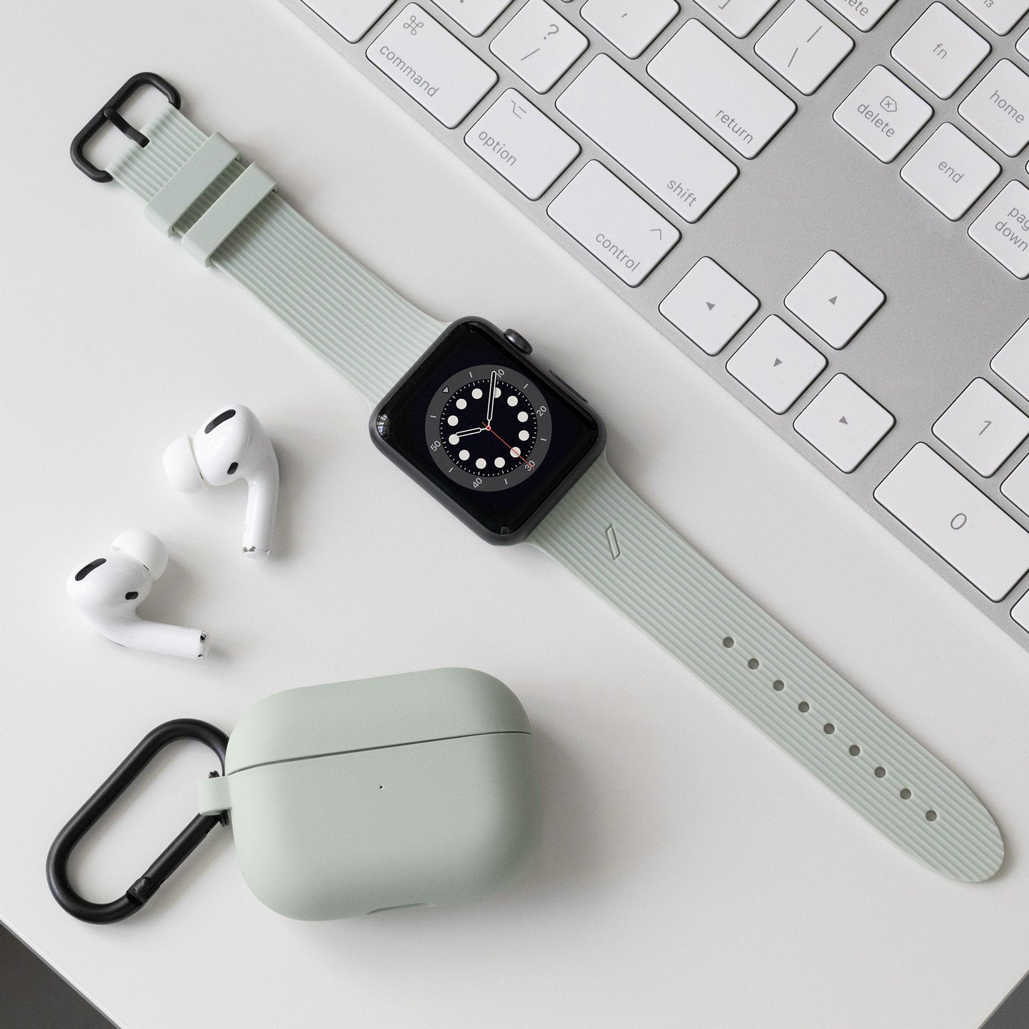 Native Union 49/46 mm Curve Strap reim - Salviegrønn