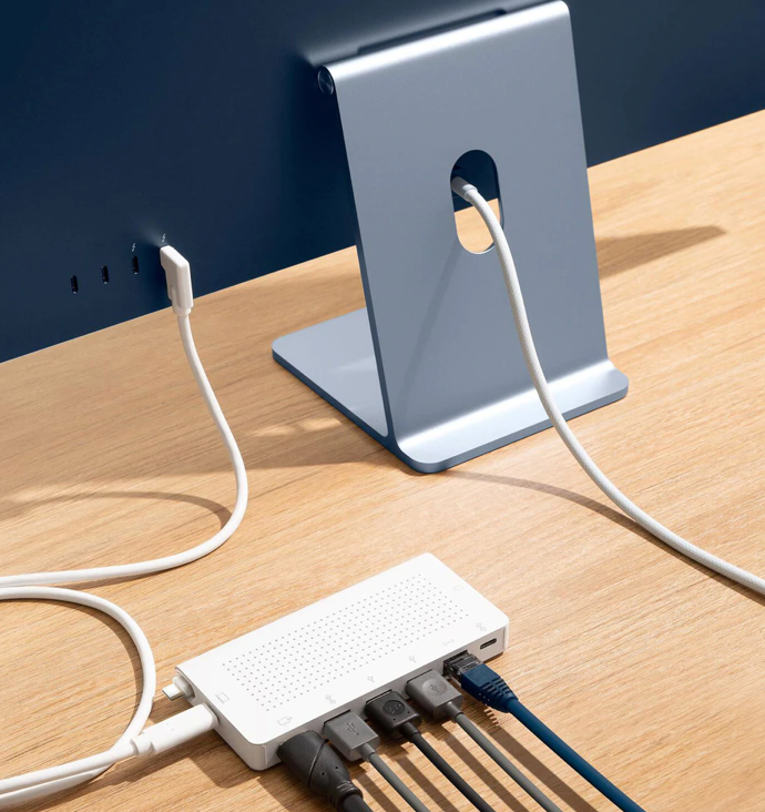 Twelve South StayGo USB-C Hub - Hvit