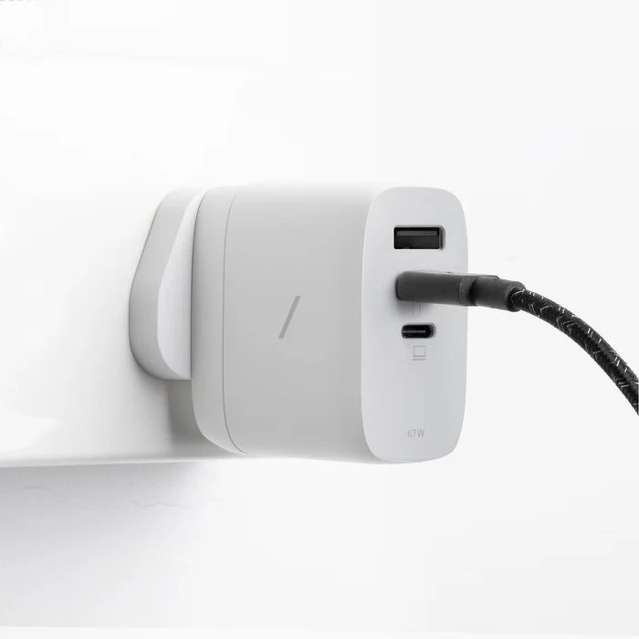 Native Union 67W GaN 3-ports Hurtiglader - Hvit